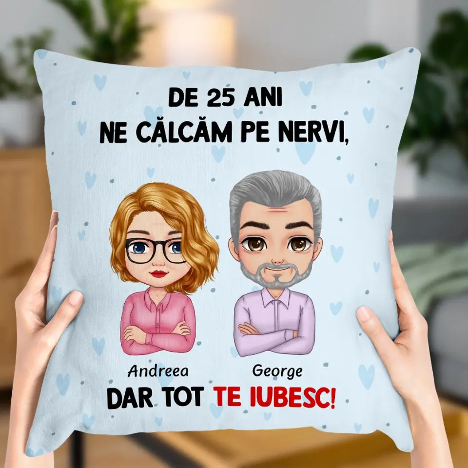 Pernă unică pentru cuplurile îndrăgostite - ne călcăm pe nervi