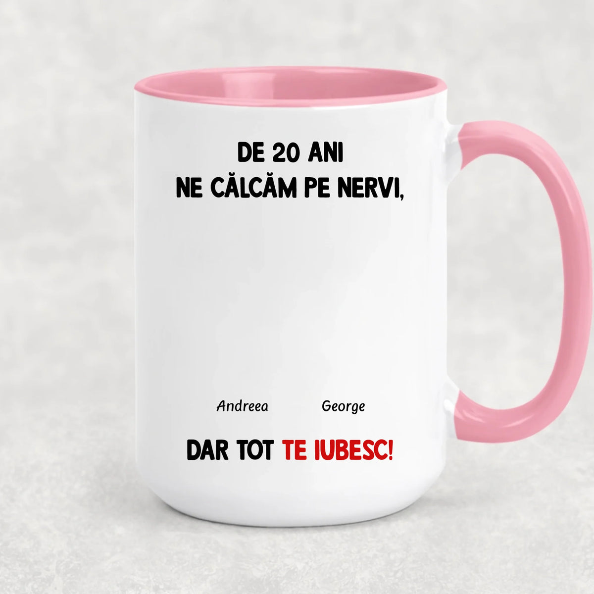 Cană unică pentru cuplurile îndrăgostite - ne călcăm pe nervi