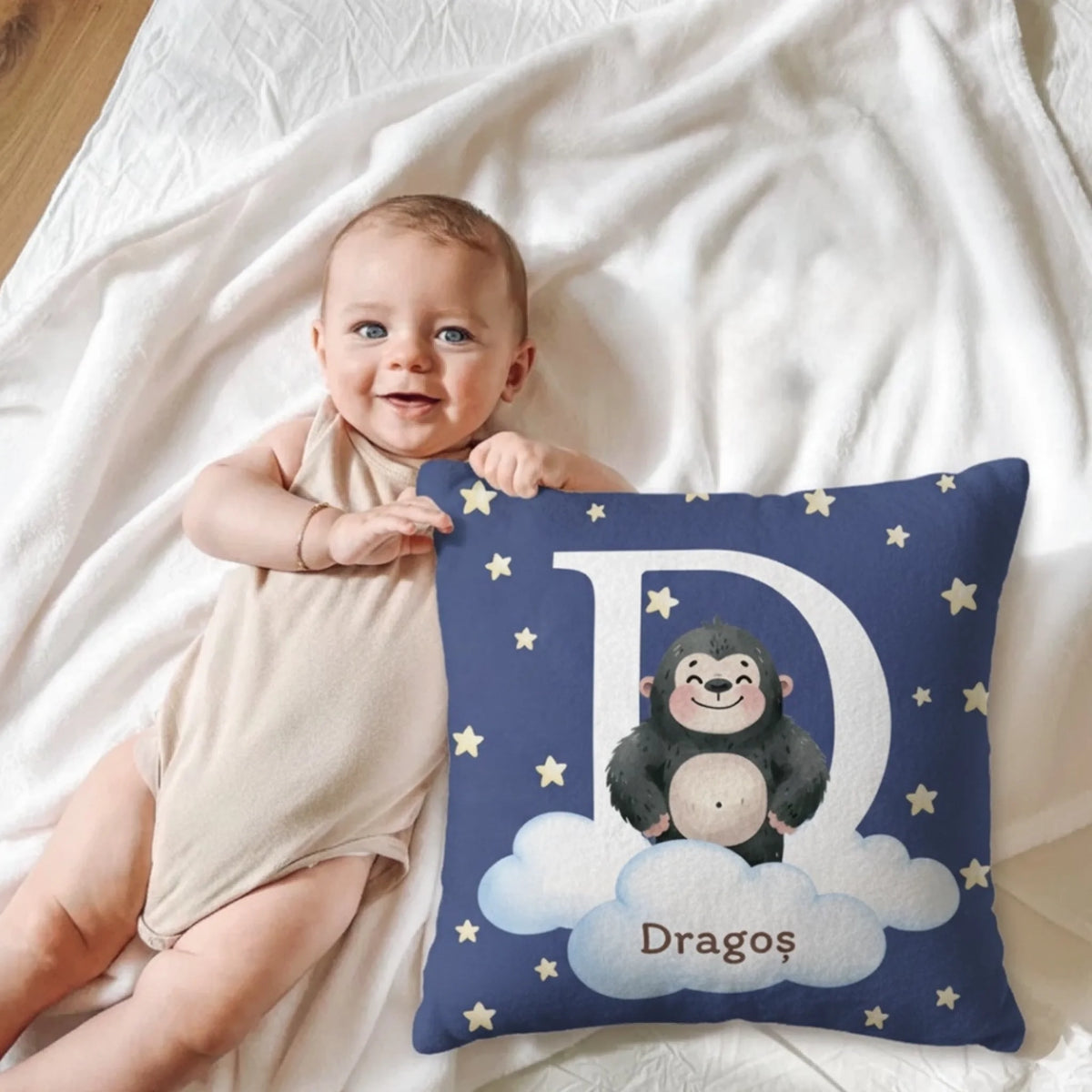 Pernă personalizată pentru copii, cu nume propriu – animale drăguțe3